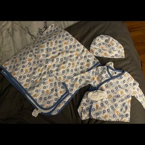 Janie & Jack matching pjs with hat & blanket set.